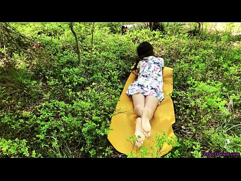 ❤️ Neznanec na Tinderju masturbira mojo pičko in strastno fuka v gozdu Sex video na sl.qizpornolar.ru