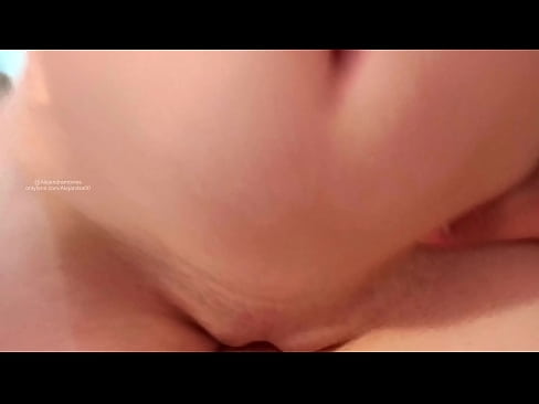 ❤️ Spanje v sestrini sobi in tako sem se zbudila Sex video na sl.qizpornolar.ru