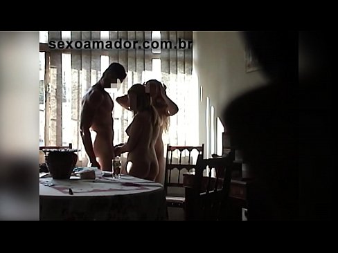 ❤️ Spolni prijatelji povabijo ogromnega moškega in trojček z njim Sex video na sl.qizpornolar.ru