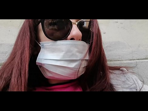 ❤️ Nicoletta se maščuje svojemu sosedu in mu urinira v garažo (Posebna italijanska karantena Covid19) Sex video na sl.qizpornolar.ru