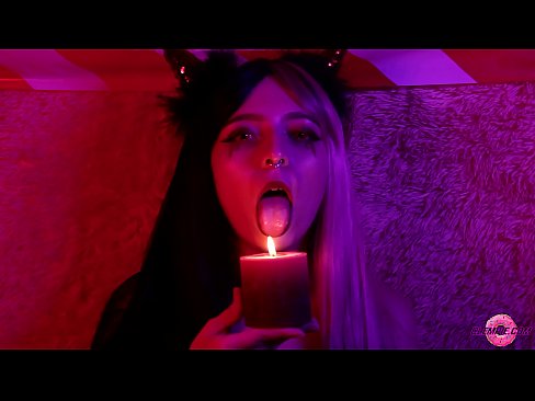 ❤️ Strastno fafanje seksi sukuba z izpolnjenimi usti Sex video na sl.qizpornolar.ru