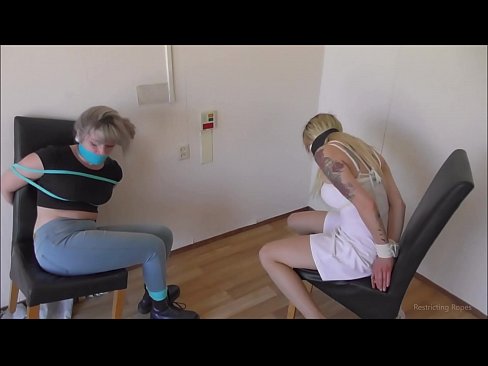 ❤️ Zasvojena / zvezana in z usti / deklica v stiski Sex video na sl.qizpornolar.ru