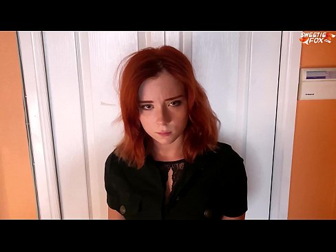 ❤️ Varnostnik kaznuje lepo žensko za krajo v trgovini - sperma v ustih Sex video na sl.qizpornolar.ru